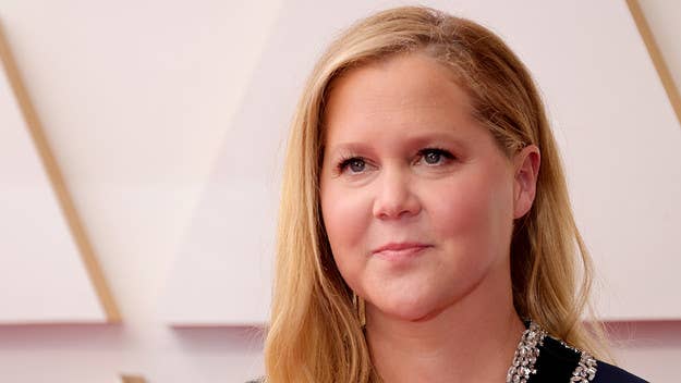 Amy Schumer told the Alec Baldwin 'Rust' joke that she wasn't allowed to say at the Oscars, and discussed the incident involving Chris Rock and Will Smith.