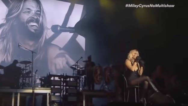 Among the most emotional tributes pouring in for Hawkins, Miley Cyrus toasted her late friend on Saturday during her gig at Lollapalooza Brazil.