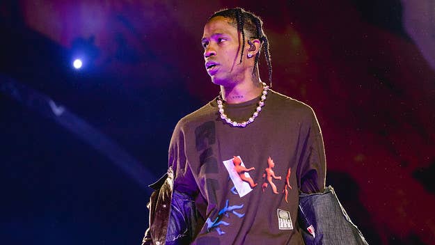 Travis Scott took the stage on Saturday night at a party that was attended by Leonardo DiCaprio, Venus and Serena Williams, and Tobey Maguire, among others.