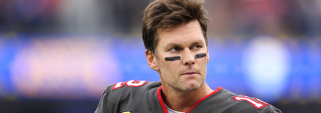 Playmaker on X: BREAKING NEWS: Tom Brady requests to be traded to the Miami  Dolphins following Bruce Arians' retirement 