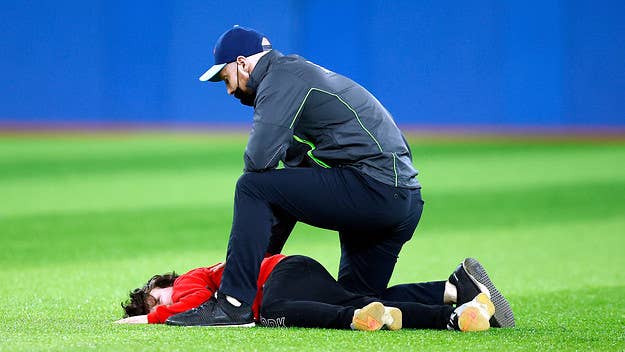 After running onto the field in the bottom of the sixth inning, two 11-year-old boys were tackled by security at a Toronto Blue Jays gave vs the Houston Astros.