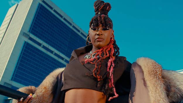 Atlanta rapper Kali recently dropped her promising EP 'Toxic Chocolate,' and now she’s delivered a stylish video for one its highlights, “Standards.”