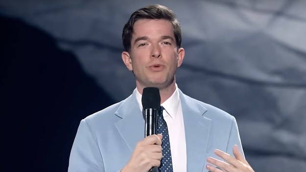 In the recently-released Netflix comedy special 'In The Hall: Honoring the Greats of Stand-Up,' John Mulaney paid tribute to Robin Williams.