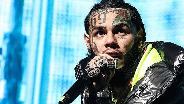 After calling himself the “king of New York” in an Instagram post last week, 6ix9ine is now claiming the money he tossed around in the video wasn't real.