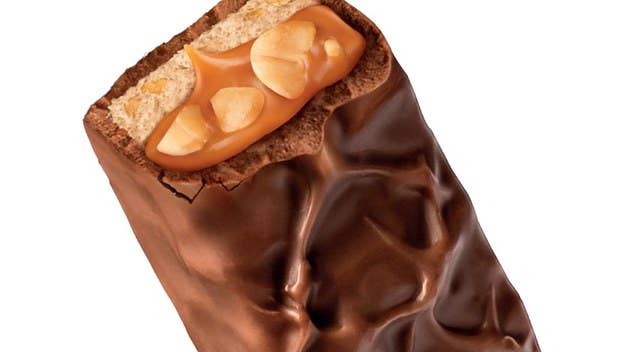 Snickers started trending after playfully denying that "the veins remain," referencing the famous chocolate bar's penis-reminiscent feature.