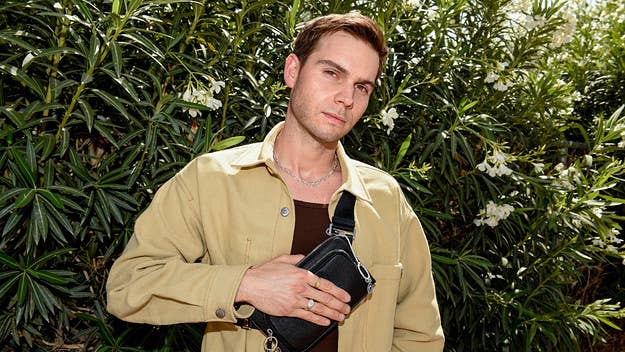 We spoke with celebrity stylist Chris Horan about working with Charli XCX, plus-size styling with Barbie Ferriera, and getting his career started at age 19. 