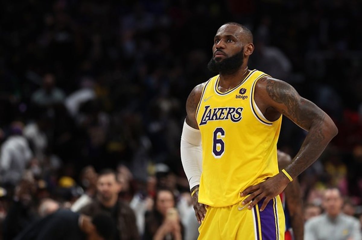 LeBron James becomes first NBA player to total 10,000 points, rebounds,  assists - Washington Times