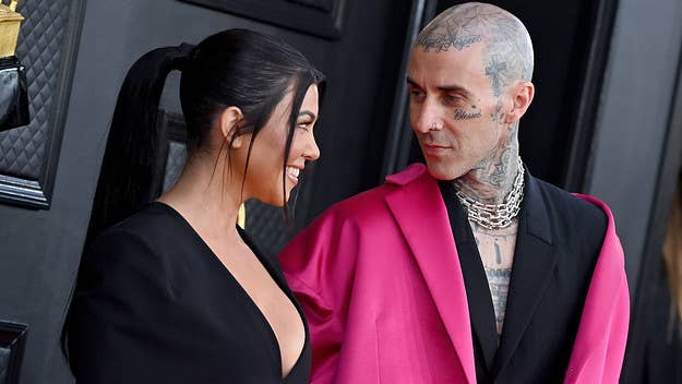 Just hours after the drummer's performance at the Grammys on Sunday, Travis Barker and Kourtney Kardashian reportedly got married at a Las Vegas chapel.
