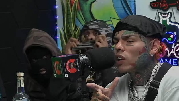 In a new clip from DJ Akademiks’ 'Off the Record'​​​​​​​ podcast, 6ix9ine said that late rappers Pop Smoke, King Von, and Nipsey Hussle were “caught lacking."
