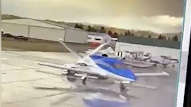 A video was posted on Reddit Thursday which shows a Tesla slowly crashing into a $3.5 million private jet after being “summoned” by its owner.