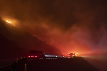 California fire closes down Highway 1, forces evacuations