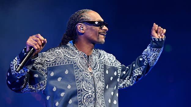 Snoop Dogg has reportedly filed a trademark application to use his name to sell hot dogs and other sausages under the brand name 'Snoop Doggs.'
