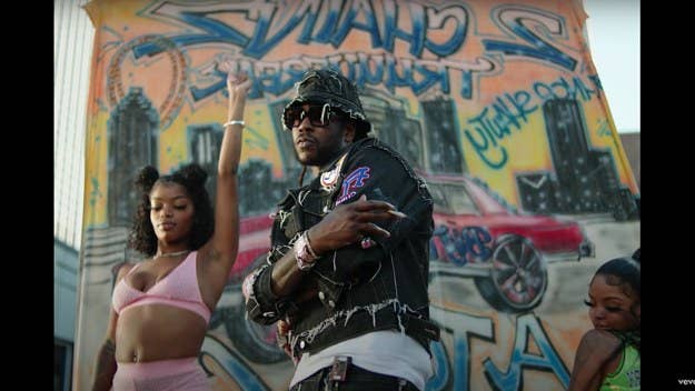 2 Chainz has dropped off "Pop Music" with Moneybagg Yo and BeatKing. The track will appear on the Georgia rapper's upcoming 'Dope Don't Sell Itself' album.