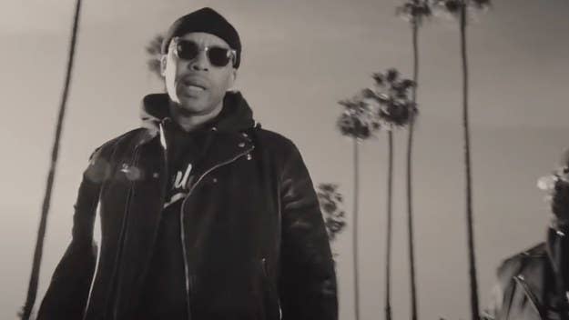 Warren G dropped his new music video for new track “Life Is Beautiful,” and is joined by a bass player in the middle of a street in Los Angeles.