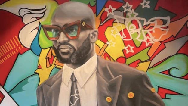 A new mural created by artist Rahmaan Statik entirely from spray paint honoring Virgil Abloh was unveiled in the interior of Time Out Market in Chicago.