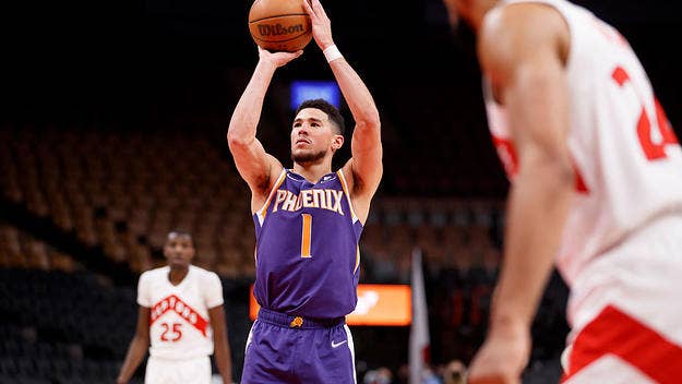 The 25-year-old stirred up a comedic controversy on Tuesday night when he got into a verbal altercation with the Toronto Raptors mascot, The Raptor.
