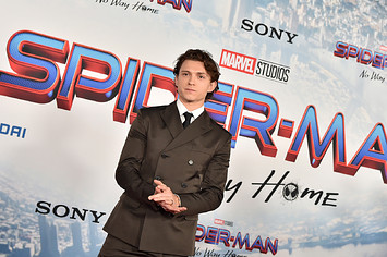 Tom Holland attends Sony's 'Spider Man No Way Home' Los Angeles Premiere