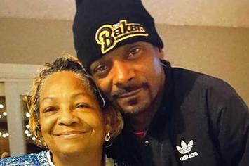 Snoop Dogg poses alongside his mother