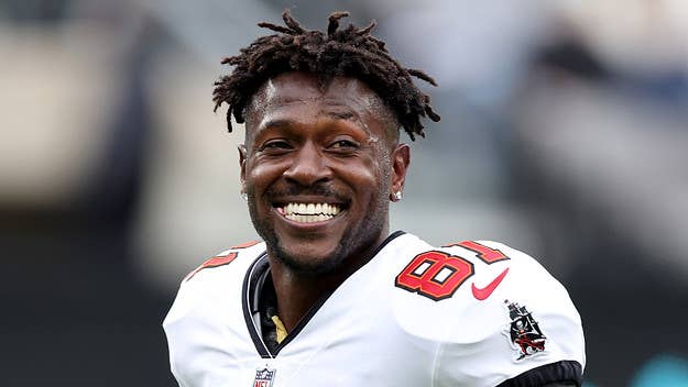 Antonio Brown trolled the Tampa Bay Bucs on social medua after their stunning loss despite a late game comeback attempt from none other than Tom Brady.