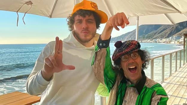 The Grammy-nominated rapper met up with Nardwuar in Malibu, where they discussed everything from soccer and food to Nappy Roots and Bunz Burgerz.