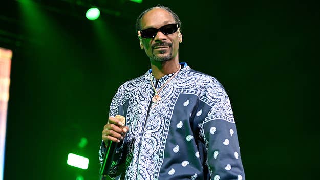 Snoop Dogg took to Instagram to call out Uber Eats when one of their drivers failed to bring his food, with the person saying it was "not a safe place."