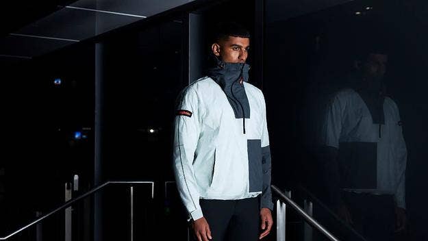 For the capsule, Berghaus has linked up with Orienteer Magazine for a campaign shot in and around the iconic Barbican Center and Mooregate’s backstreets.