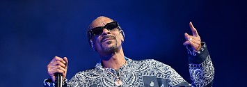 Snoop Dogg Brings Death Row Music Catalog to TikTok: 2Pac & More – Billboard