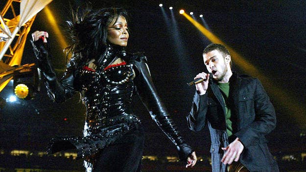 In Janet Jackson's new doc 'Janet,' the singer discusses the Super Bowl controversy and advising Justin Timberlake not to make a statement about it.