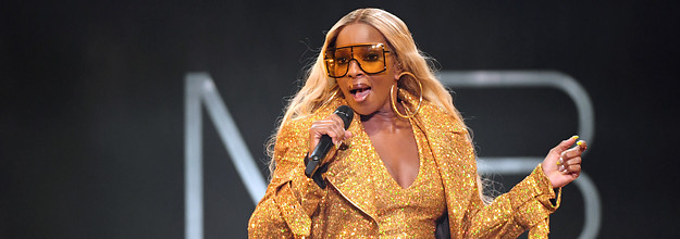 Mary J. Blige at Super Bowl Halftime: What Song Should She Play? Vote! –  Billboard