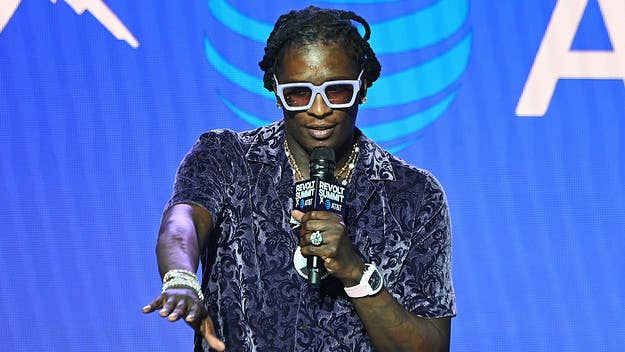 Young Thug took to Instagram Live on Wednesday to broadcast a confrontation he had with a pilot after the Atlanta rapper was kicked off a private jet.
