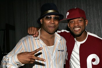 Will Smith poses with LL Cool J