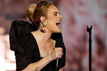 Adele performs at her "One Night Only" special