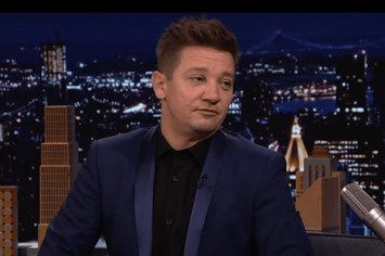 Jeremy Renner sits down with Jimmy Fallon to talk about new Disney + show 'Hawkeye'