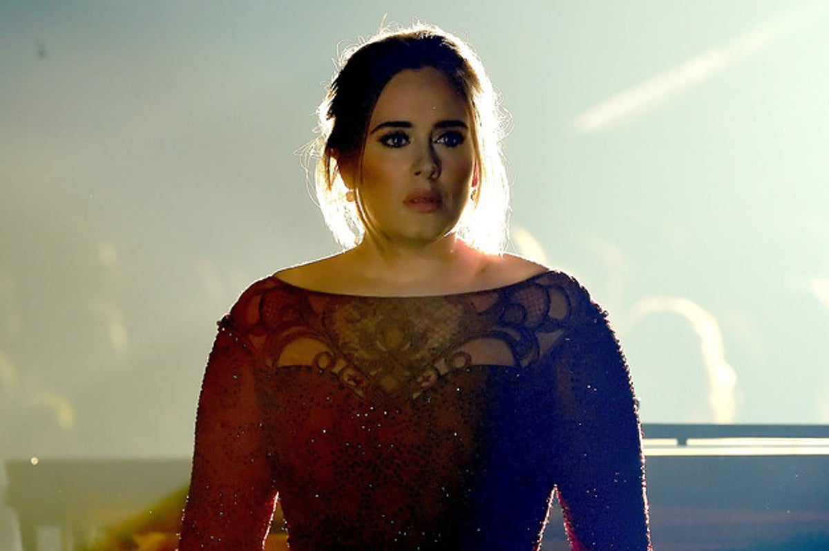 Adele Wore Commission While Promoting Her Album '30