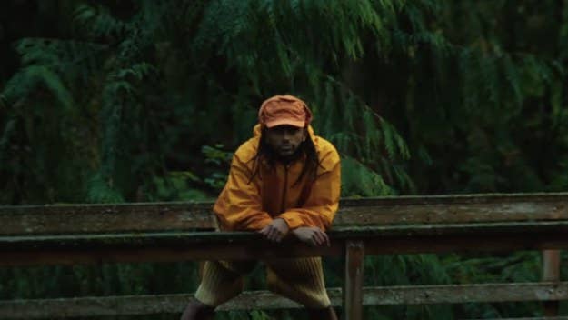 Nearly a year after sharing the deluxe version of his sophomore album 'Limbo,' Amine returns with his first offering of 2021, the new single "Charmander."