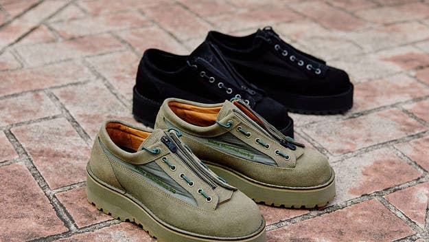 The latest in collaborative releases, White Mountaineering label has teamed up with White Mountaineering for two unique twists on one of its most famed shoes.