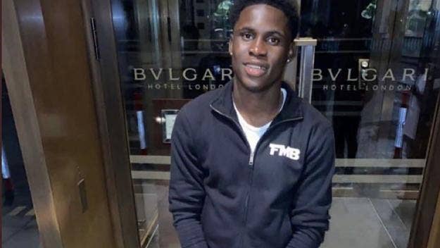 An inquest has been opened into the death of 20​​​​​​​-year-old Folajimi Olubunmi-Adewole after he courageously jumped into the River Thames to save a drown...