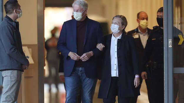 Former President Bill Clinton was released from a Southern California hospital on Sunday morning after he spent five nights being treated for an infection.