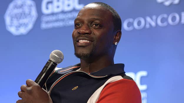 Less than a month after saying rich people have more problems than those in poverty, Akon has doubled down on his comments, saying he's "lived both sides."