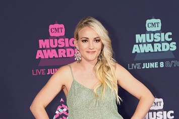 Jamie Lynn Spears attends the 2016 CMT Music awards