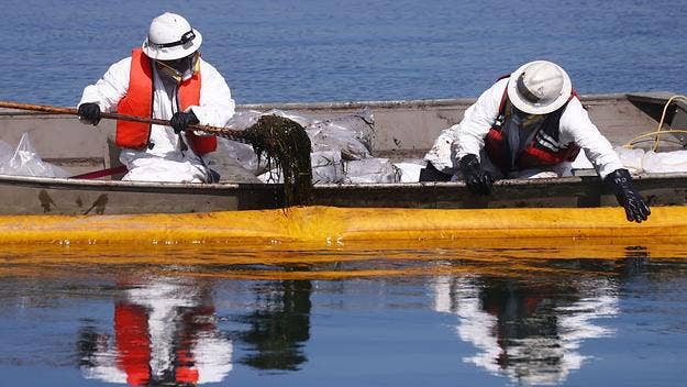 The spill reached Huntington Beach, which is 30 miles south of downtown Los Angeles, after a pipeline connected to an offshore oil platform broke.