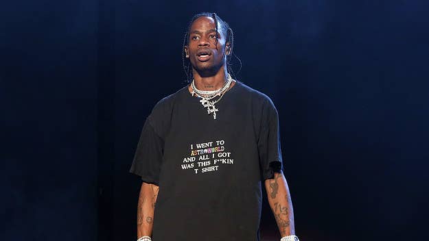 Travis Scott was spotted wearing what appears to be a new Nike Air Trainer 1 Mid collaboration. Click here for a first look at the previously unseen pair. 