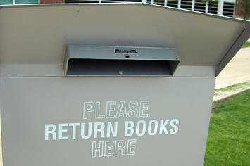 Book return slot