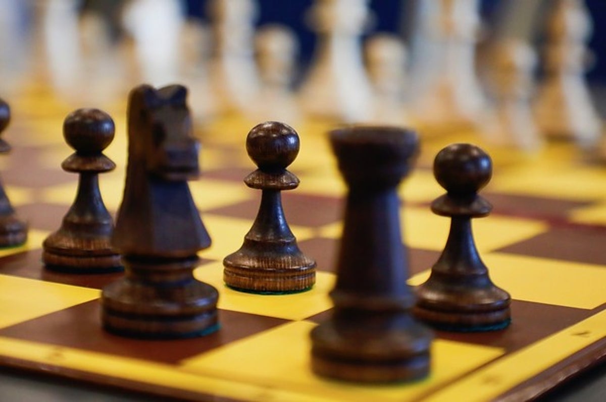 From Queen's Gambit to Streamers: Chess for All – The Blue & Gold