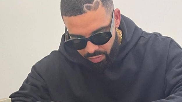 Announced on Monday, Drizzy joins Samuel L. Jackson, Boston Red Sox chairman Tom Werner, and others by taking his own minority stake in Dave’s Hot Chicken.