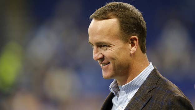 We recently got to chop it up with legendary QB Peyton Manning about his induction into the NFL HOF, his thoughts on young QBs, and much more.