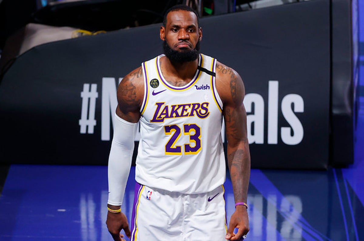 LeBron James Criticizes Skeptics of Lakers Roster