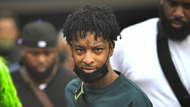 21 Savage presented his sixth annual Issa Back 2 School Drive in Decatur, Georgia this past weekend and served 1,500 students and their families.