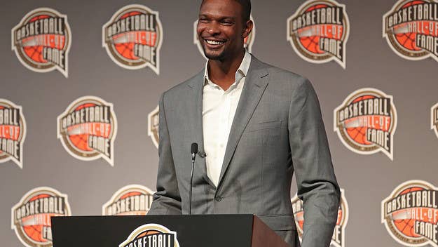 The Naismith Memorial Basketball Hall of Fame on Saturday welcomed 16 new members, including Chris Bosh, Paul Pierce, Chris Webber, and Ben Wallace.