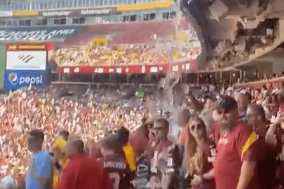 FedEx Field leak: Washington Football Team fans claim sewage water fell  from stands - Sports Illustrated